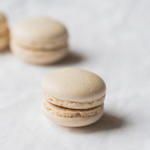 Cardamom Caramel Macarons