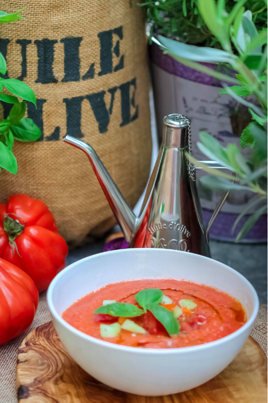 It’s a happy foodie Friday with magical gazpacho!