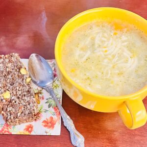 healthy cheesy broccoli soup